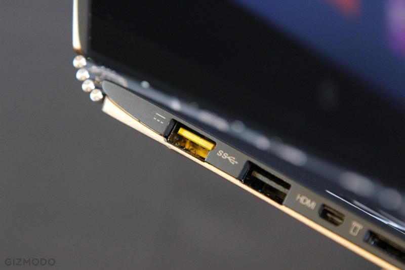 Illustration for article titled Lenovo Yoga 3 Pro: Yes, The Hinge is a Giant Watchband